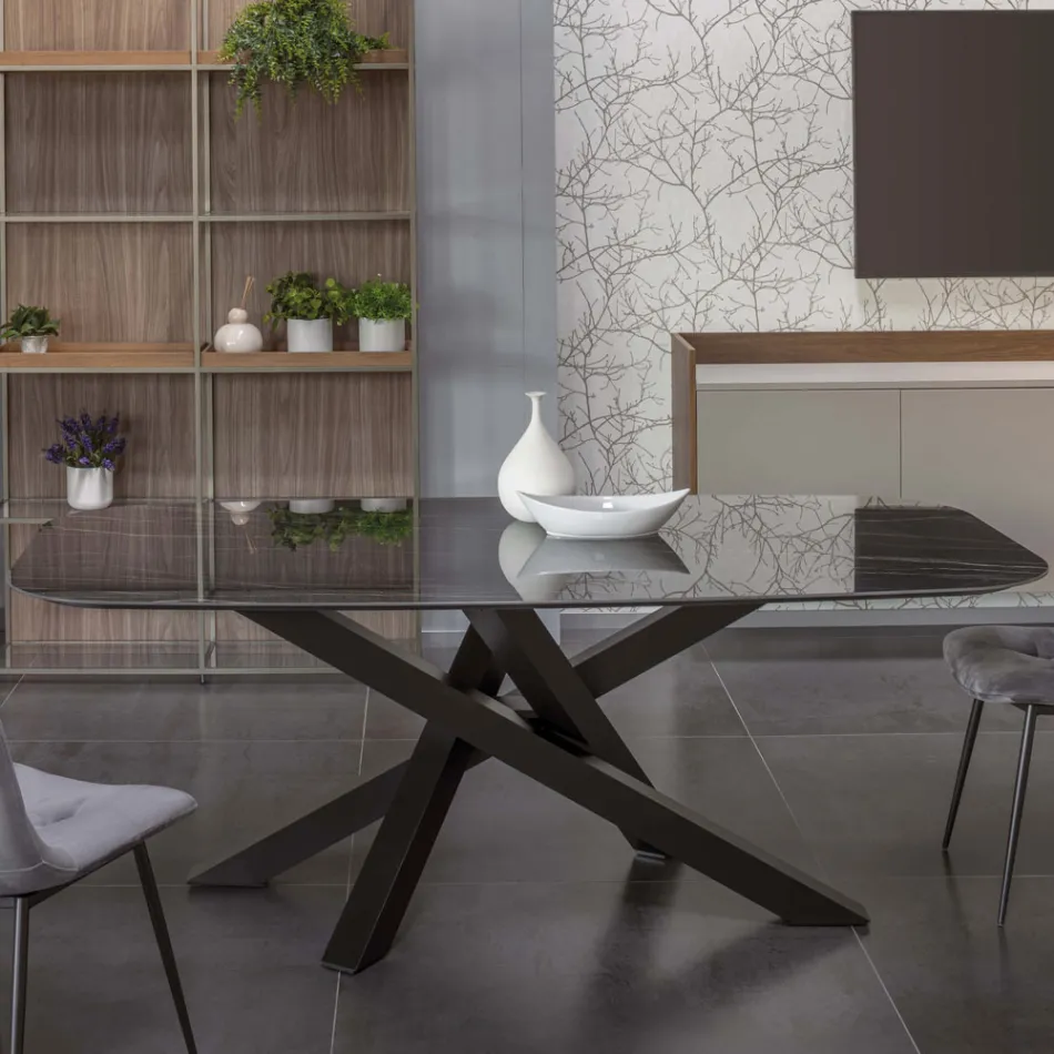 Tavolo da Pranzo Ellittico in Ceramica e Alluminio - Yamir Viadurini