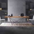 Tavolo di design moderno con piano in legno e base in metallo, Esperia