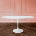 Tavolo Tulip Eero Saarinen H 74 Ovale Allungabile in Laminato Liquido Bianco - Scarlet