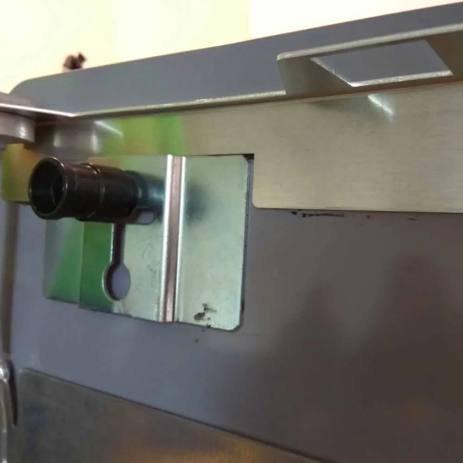 Termoarredo elettrico design moderno personalizzabile con foto Jonny Viadurini