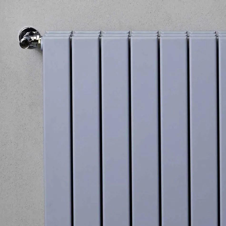 Termoarredo Idraulico a Parete Design Verticale Basso Moderno 1824 W - Picchio Viadurini