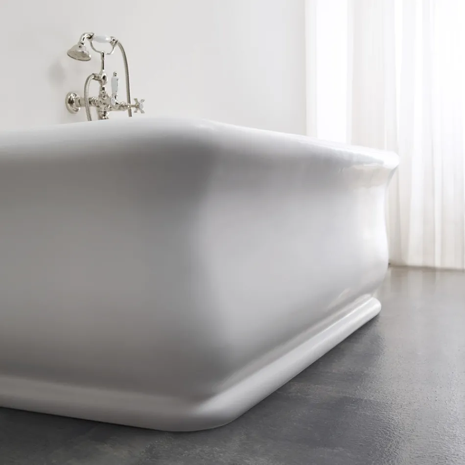 Vasca in Solid Surface Rettangolare Morbida sugli Angoli Made in Italy - Fulvio Viadurini