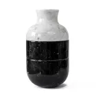 Vaso in Marmo Bianco di Carrara e Nero Marquinia Design di Lusso - Calar Viadurini