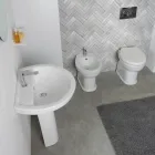 Vaso Wc a Terra in Ceramica con Sedile in Poliestere e Design Moderno - Silice Viadurini